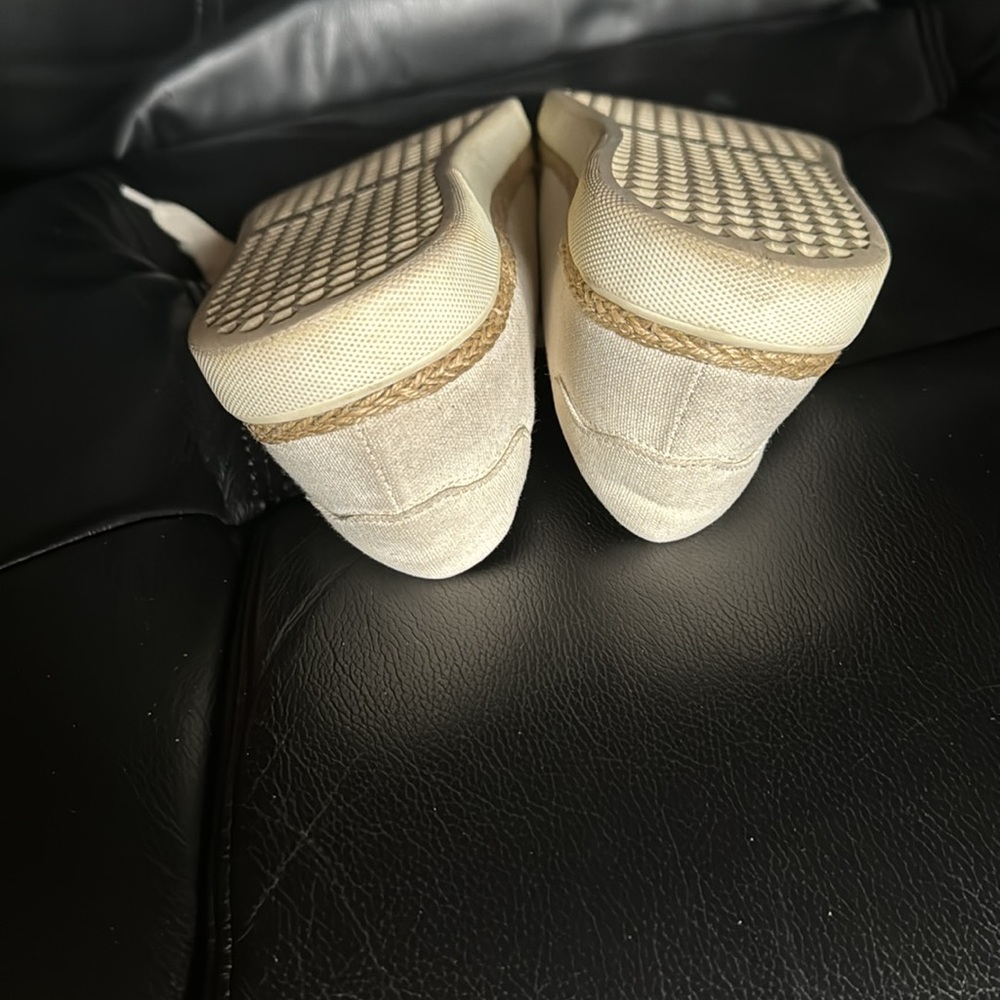 Vionic Deck Shoes - image 3